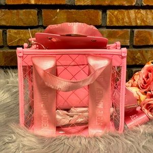 BNWT STEVE MADDEN BWEBBER Satchel in Fondant Pink